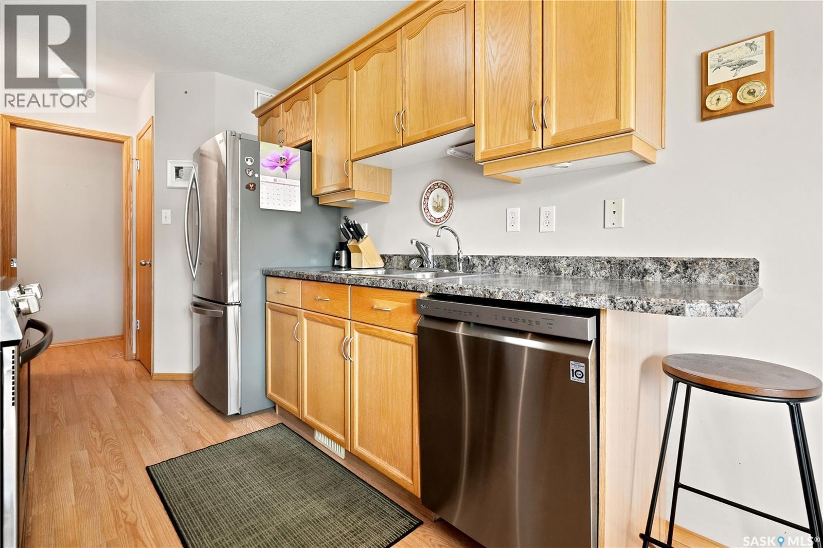 225 Mikkelson Drive Property Photo 12