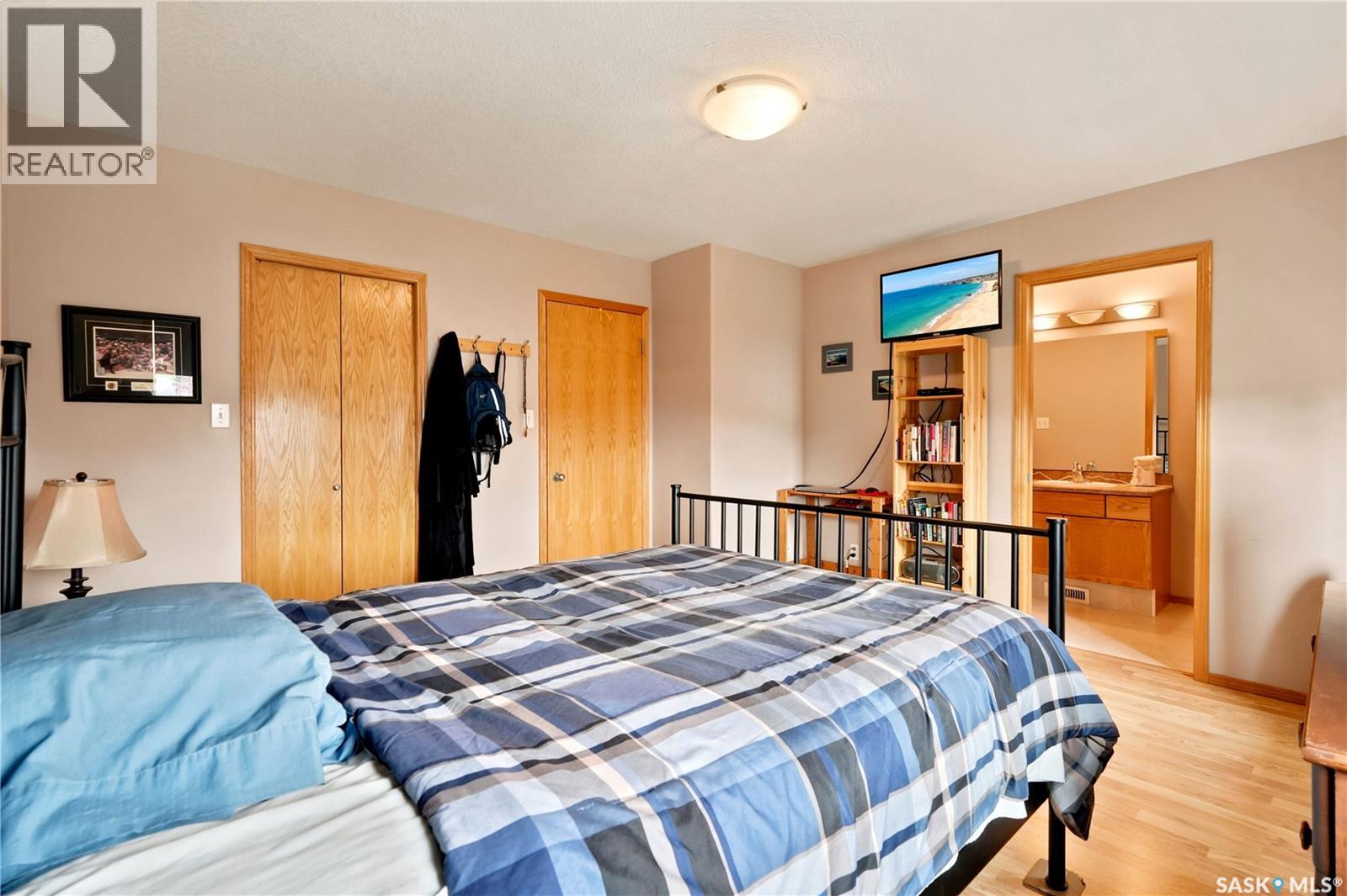 225 Mikkelson Drive Property Photo 23