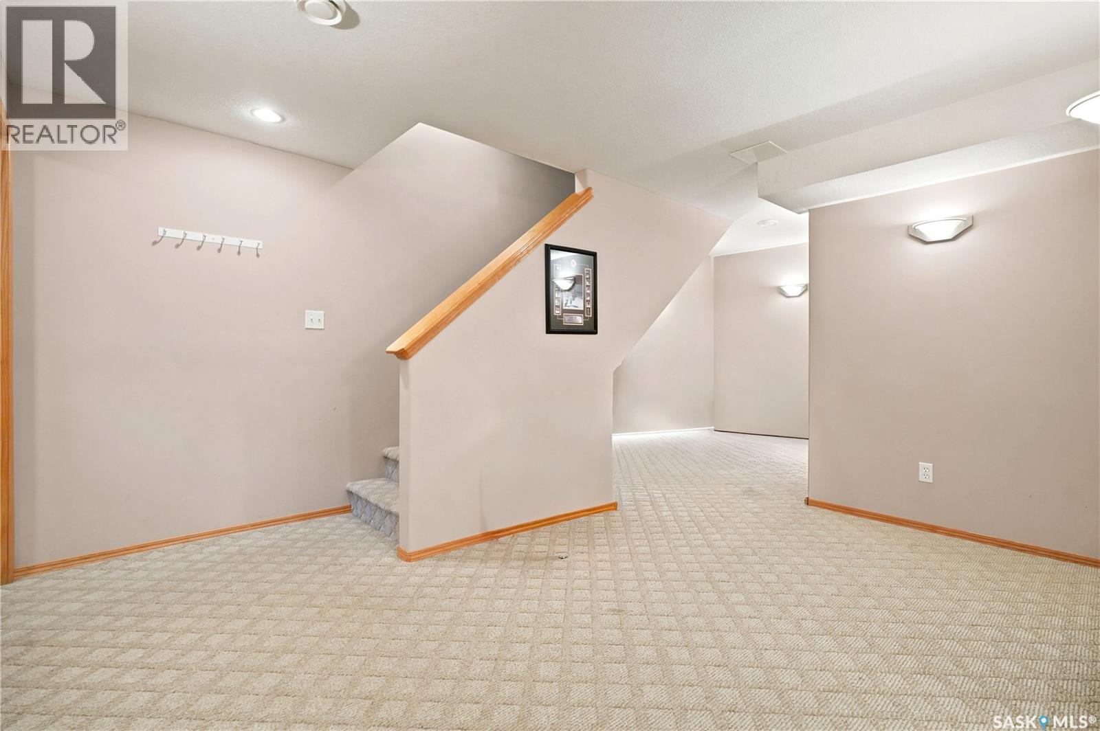 225 Mikkelson Drive Property Photo 27