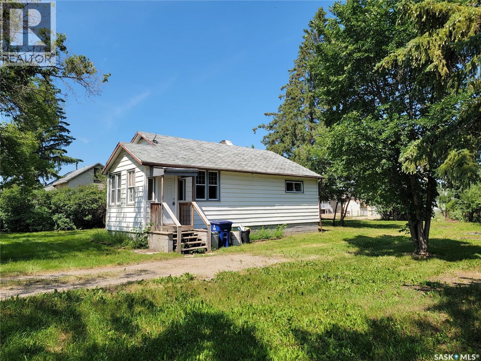 273 1st Avenue W Photo de la propriété 1