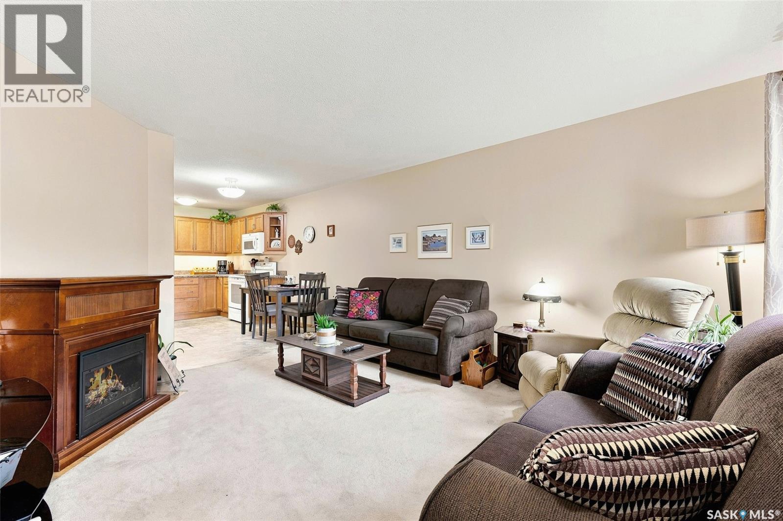 386 Cedar Meadow Drive Property Photo 3