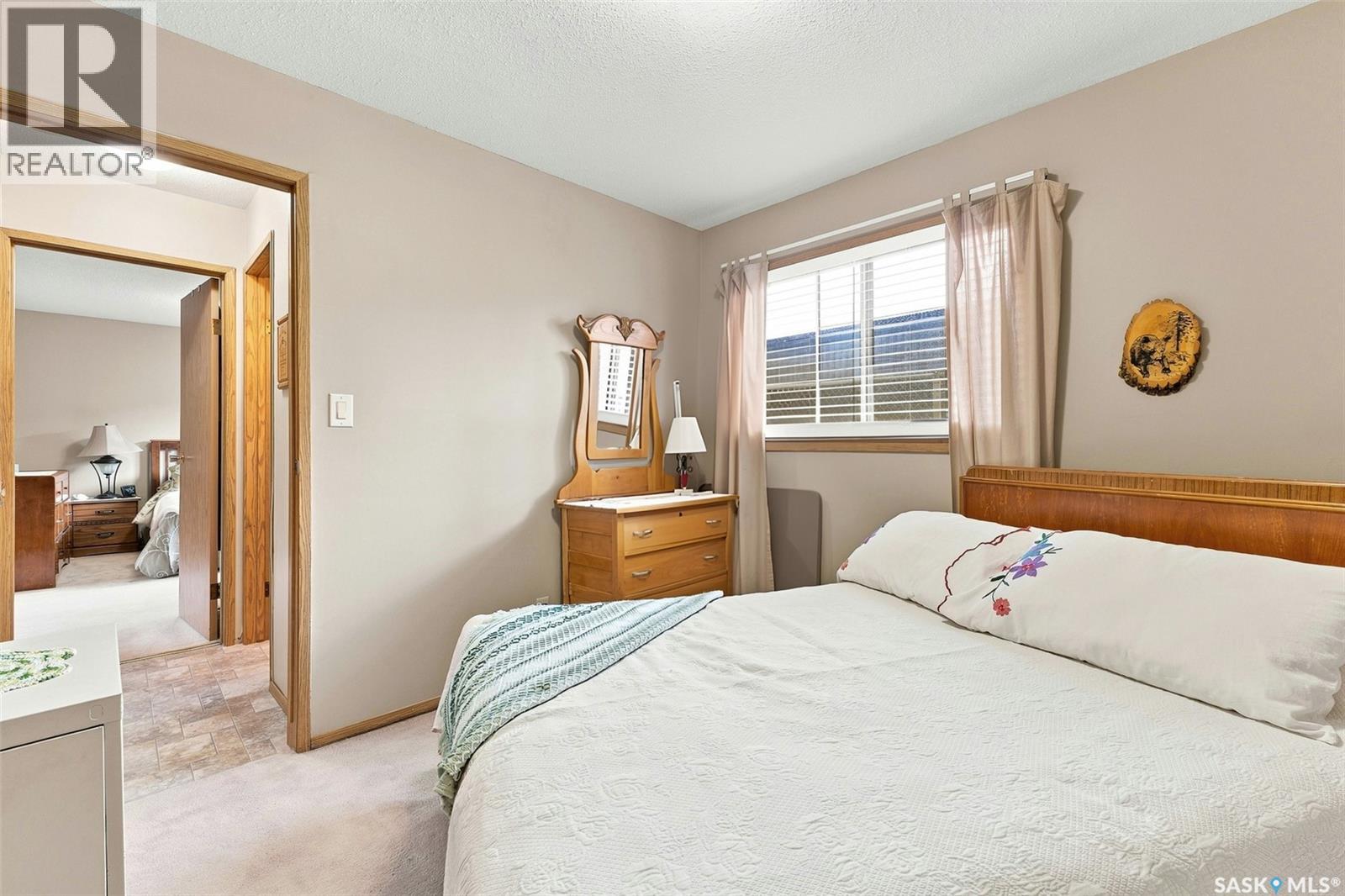 386 Cedar Meadow Drive Property Photo 9