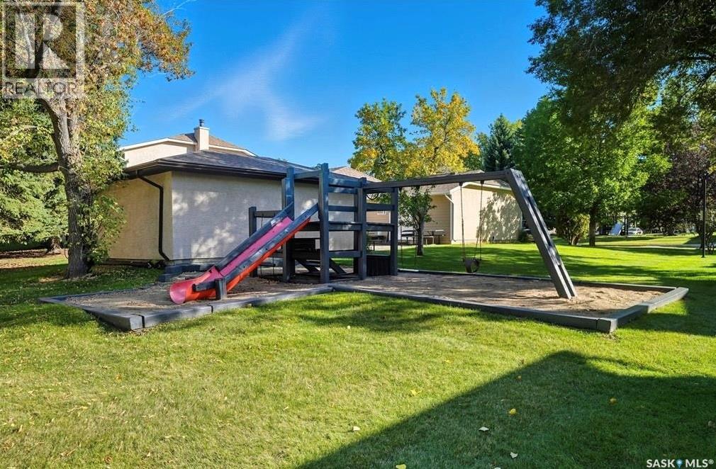 386 Cedar Meadow Drive Property Photo 16