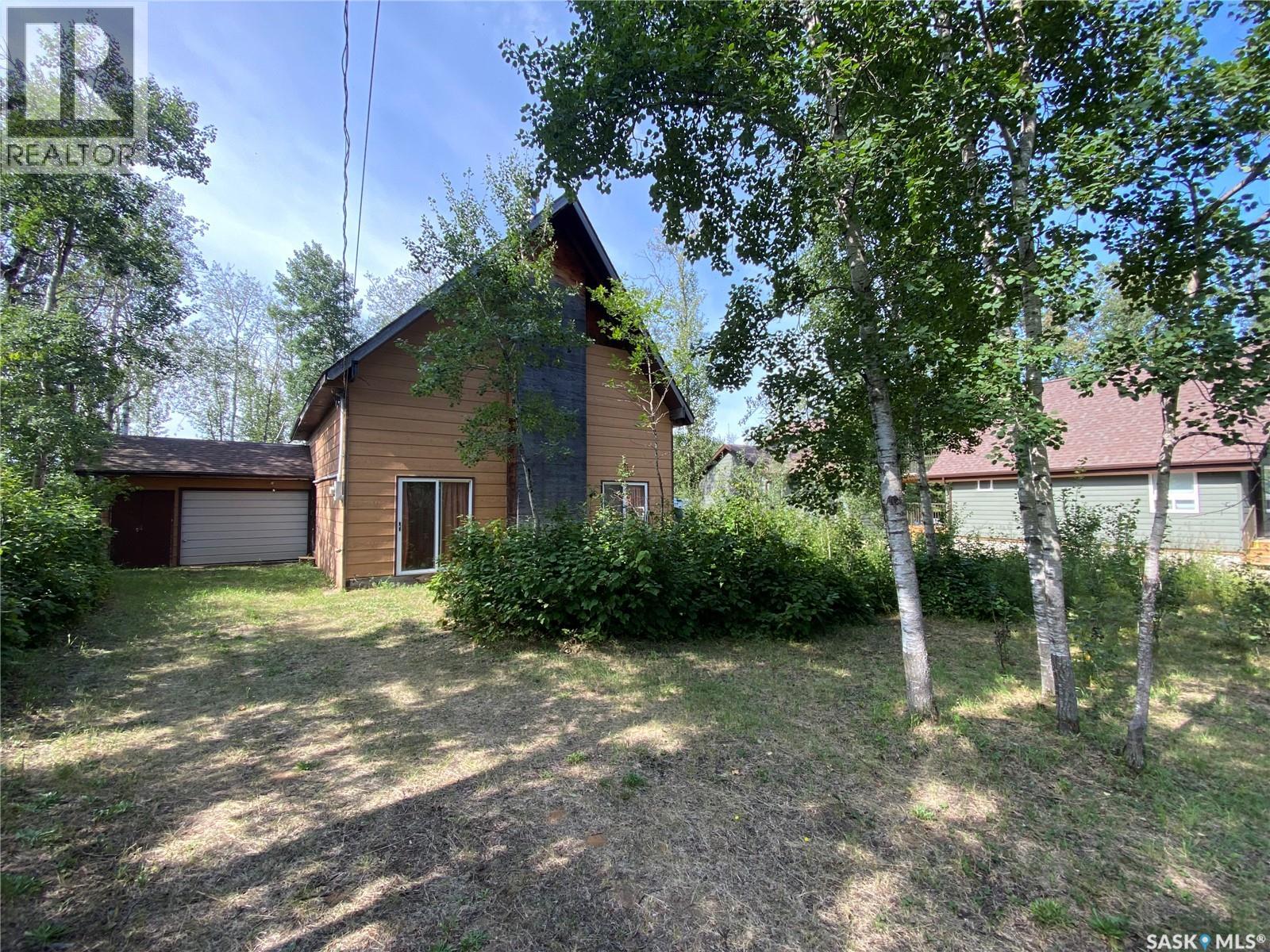 19 Willow CRESCENT
