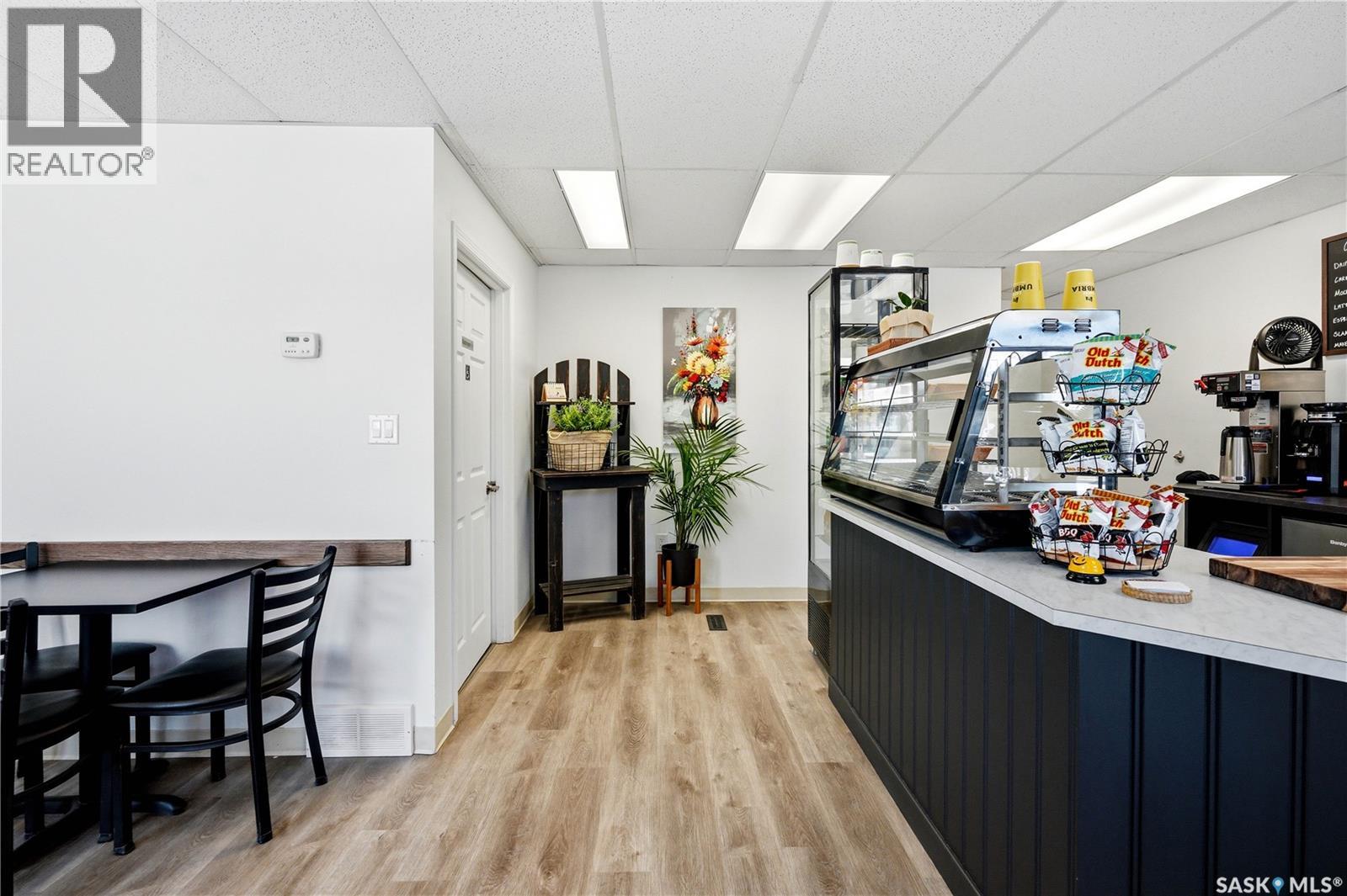 1011 6th Street Property Photo 6