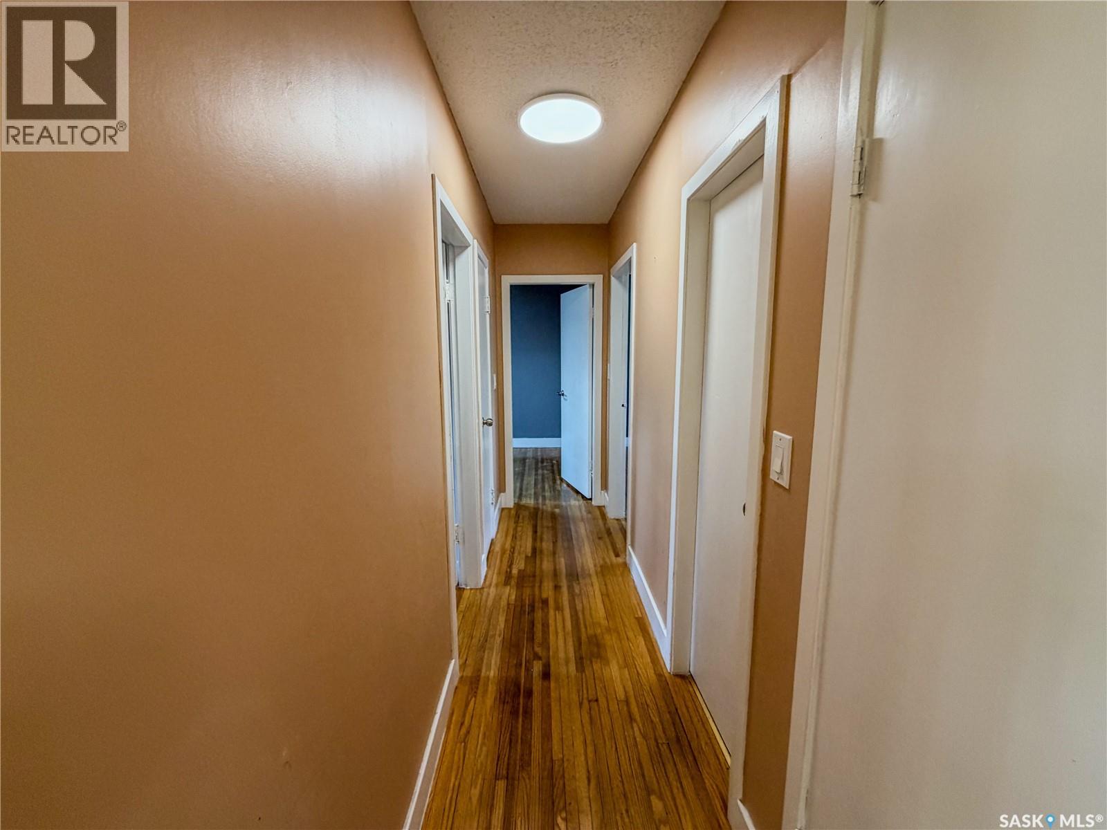228 8th Avenue E Property Photo 13