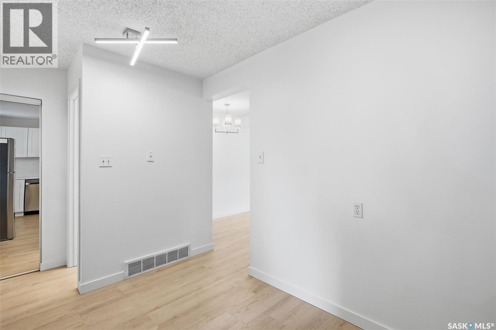 9 1128 Mckercher Drive Property Photo 13