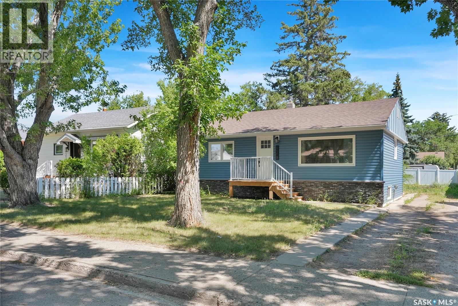 1119 Elgin Avenue Property Photo 2
