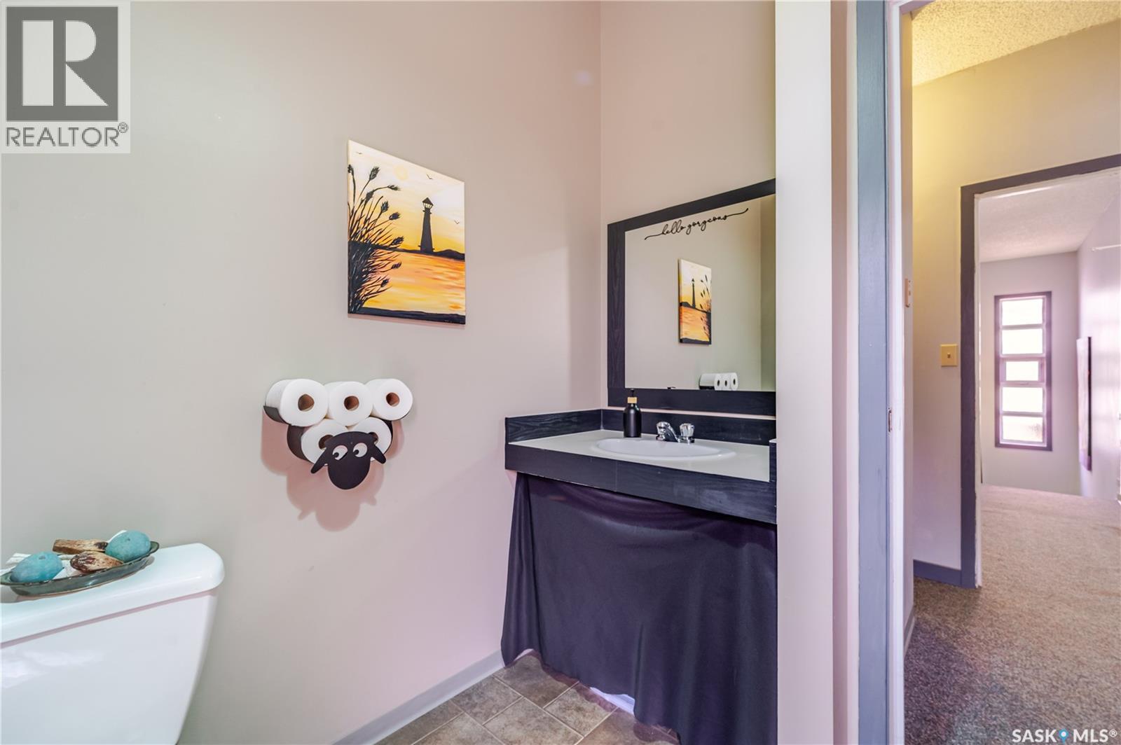 262 Athabasca Street E Property Photo 20