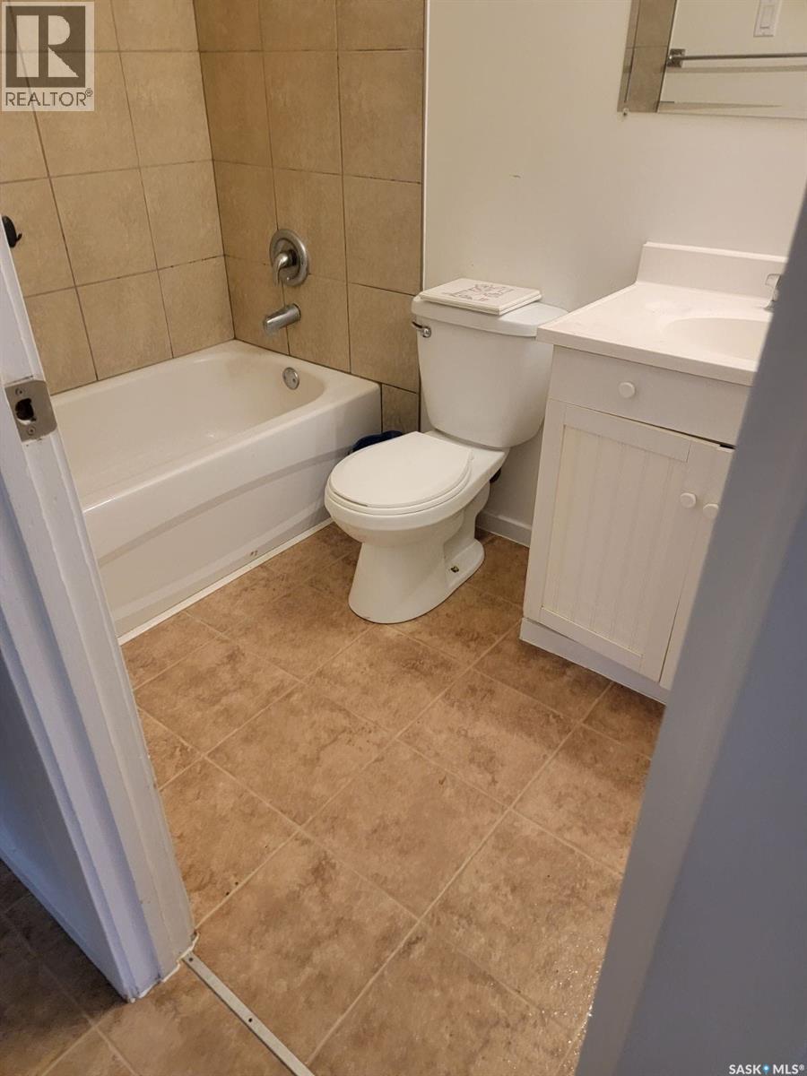 113 3rd Street E Property Photo 8