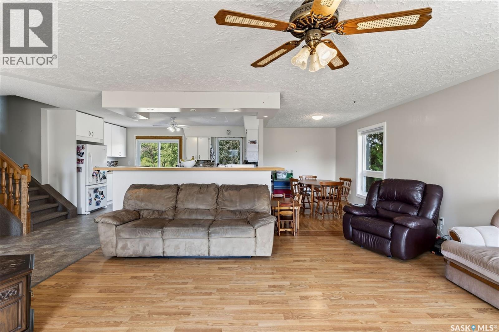 Seidle Acreage Property Photo 13