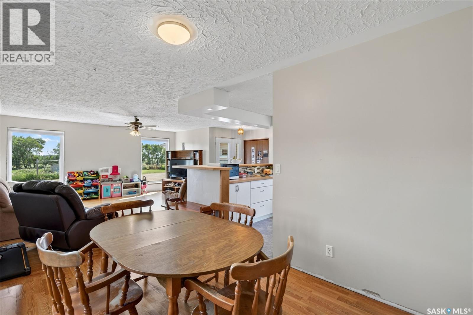 Seidle Acreage Property Photo 17