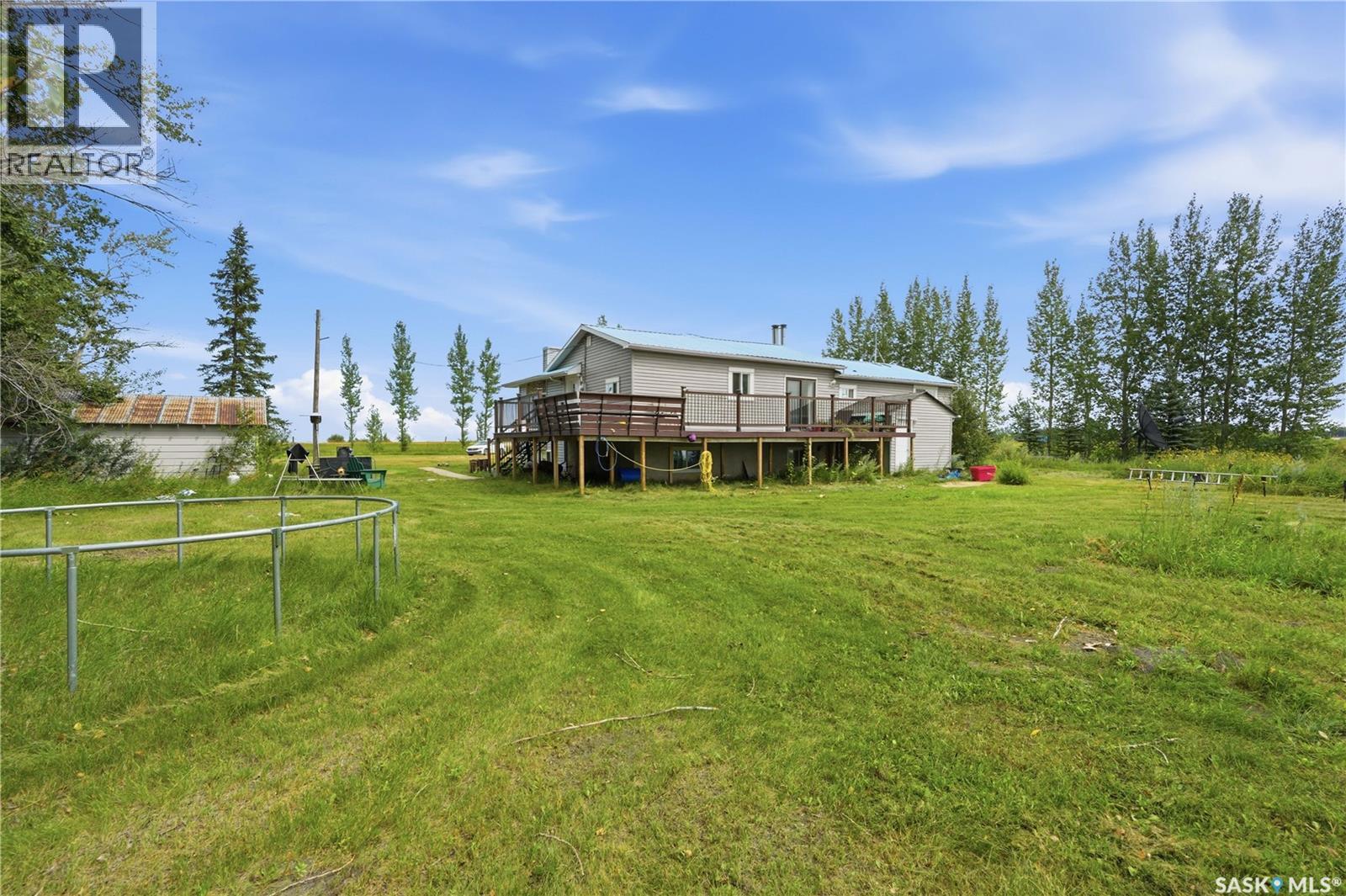Perron Acreage Property Photo 46