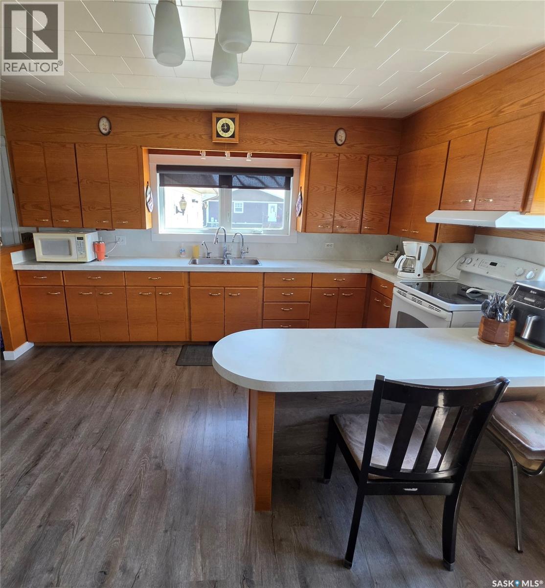 425 Corofin Crescent Property Photo 8