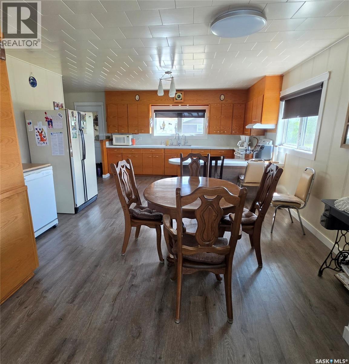 425 Corofin Crescent Property Photo 9
