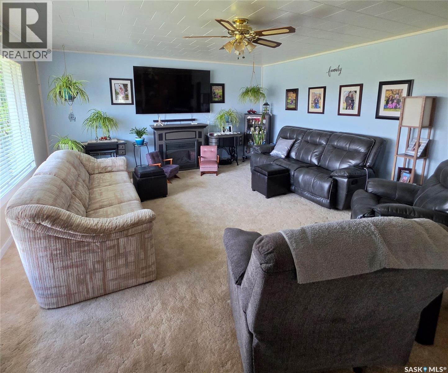 425 Corofin Crescent Property Photo 13