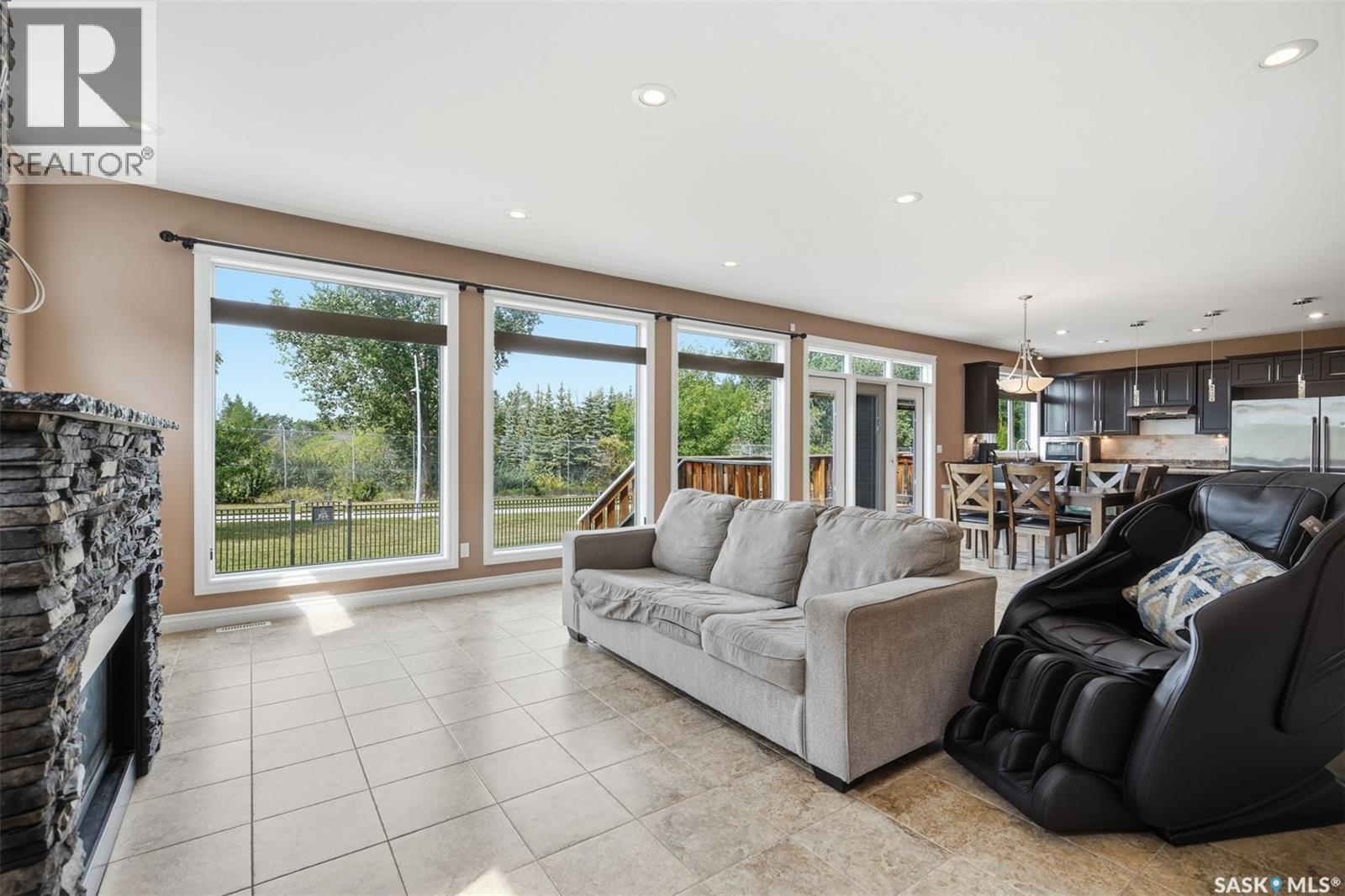 434 Atton Crescent Property Photo 8