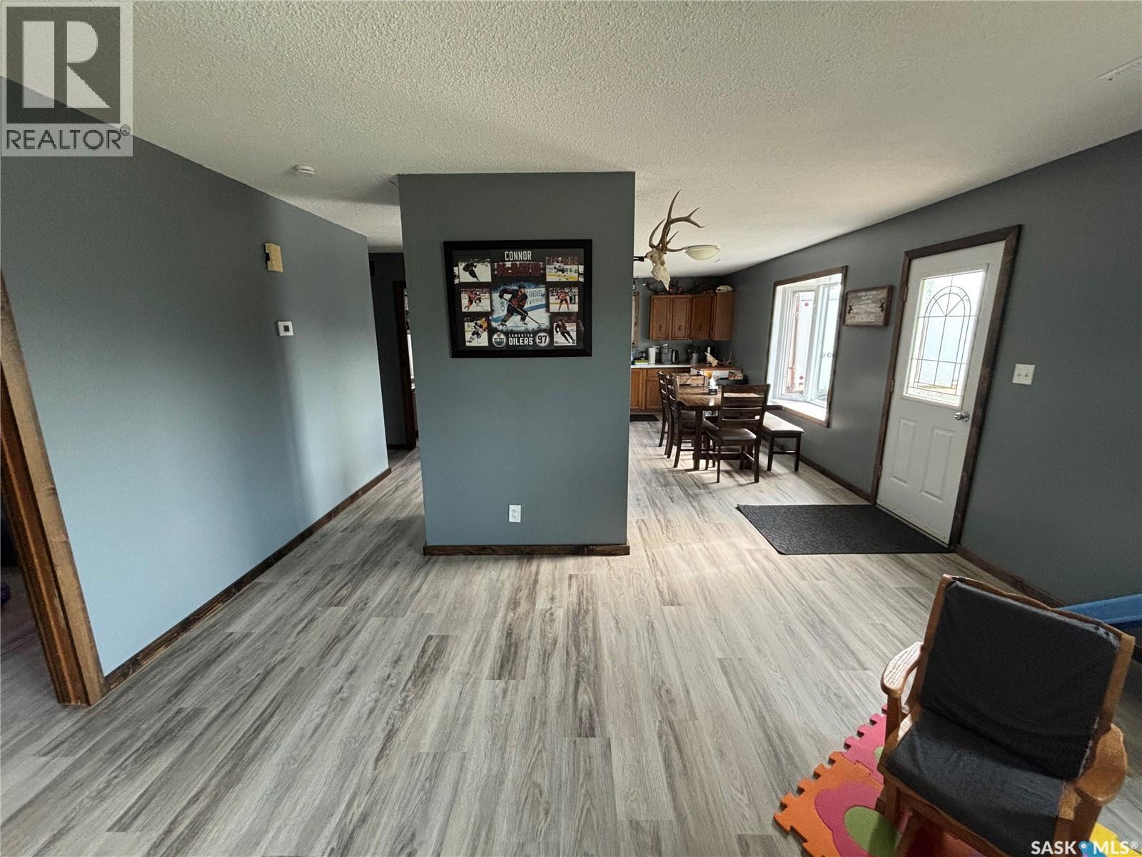 114 Saskatchewan Crescent Property Photo 16