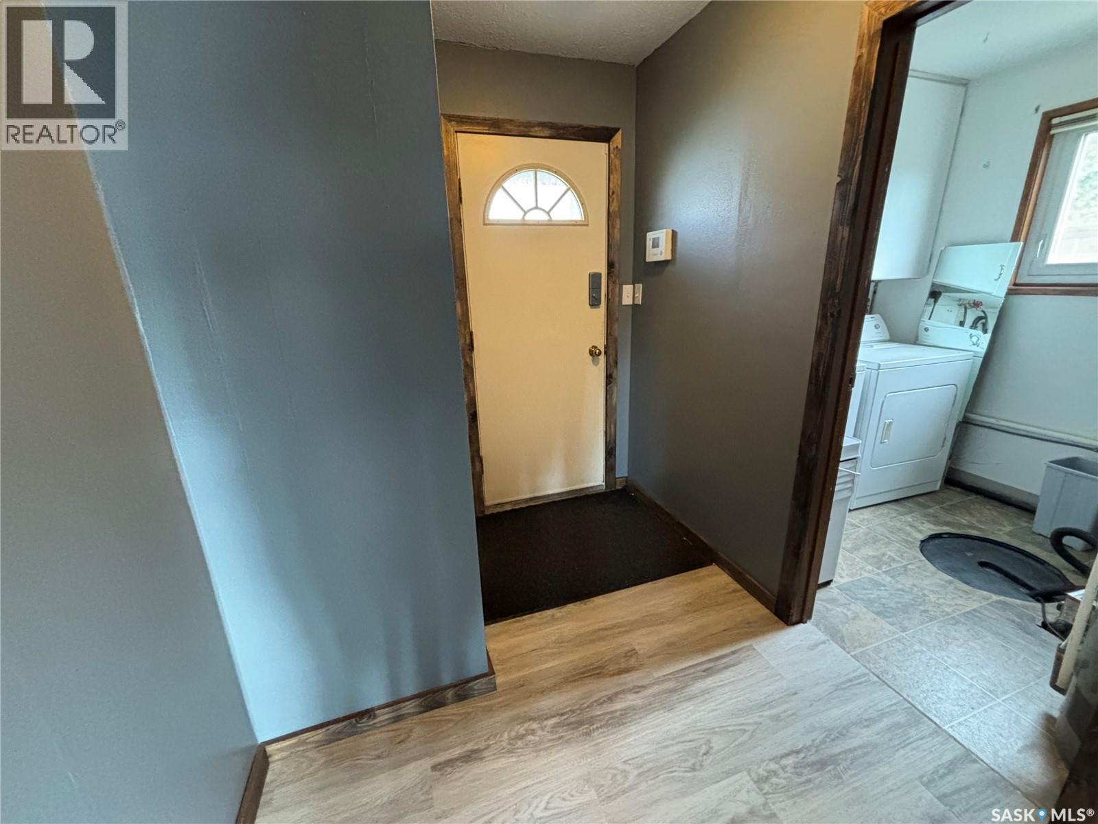 114 Saskatchewan Crescent Property Photo 26