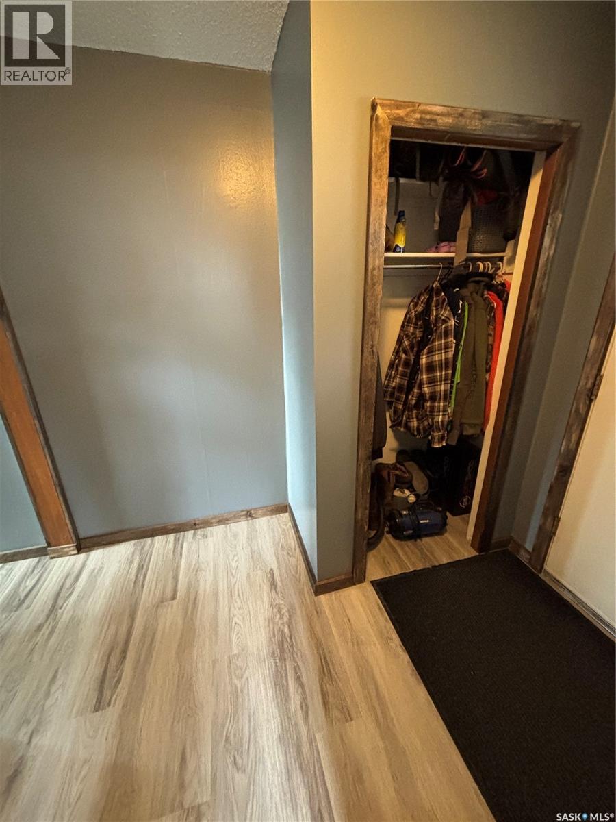 114 Saskatchewan Crescent Property Photo 27
