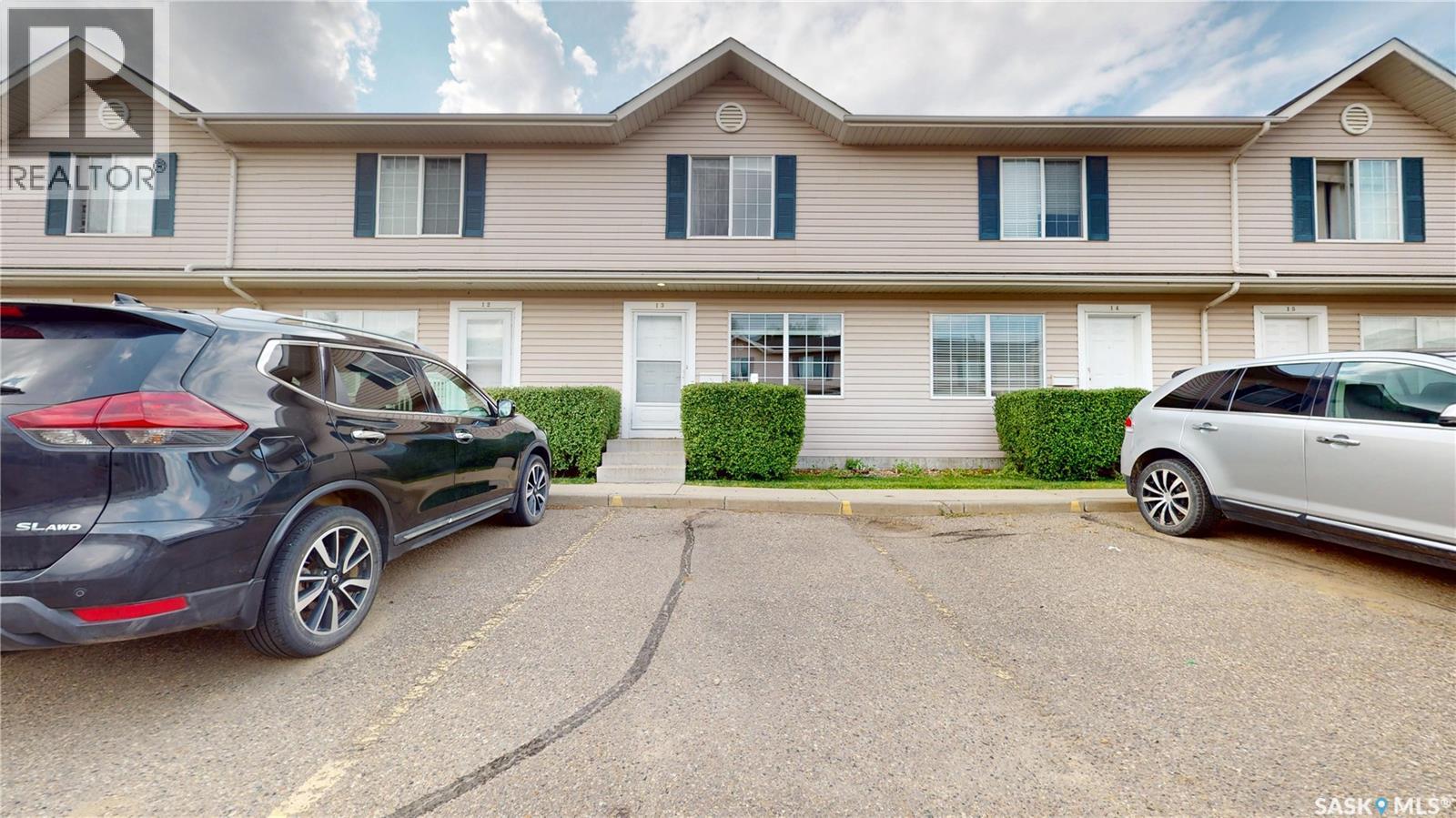 13 809 Kristjanson Road Property Photo 1