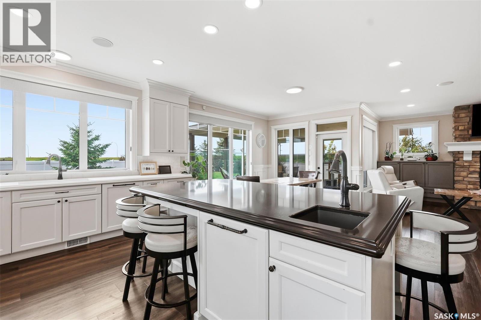 419 Salloum Bay Property Photo 3