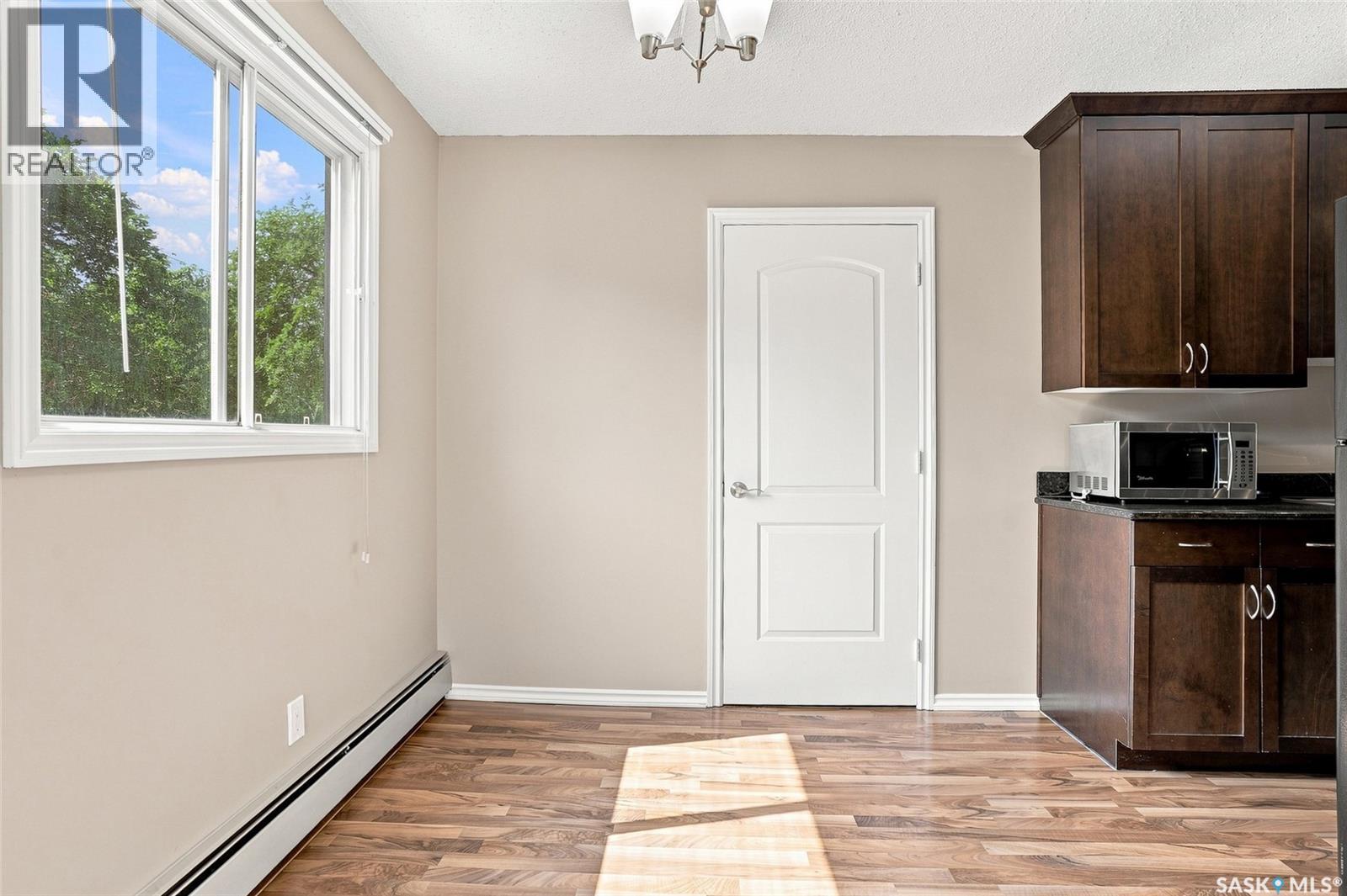 306 1013 Lansdowne Avenue Property Photo 6