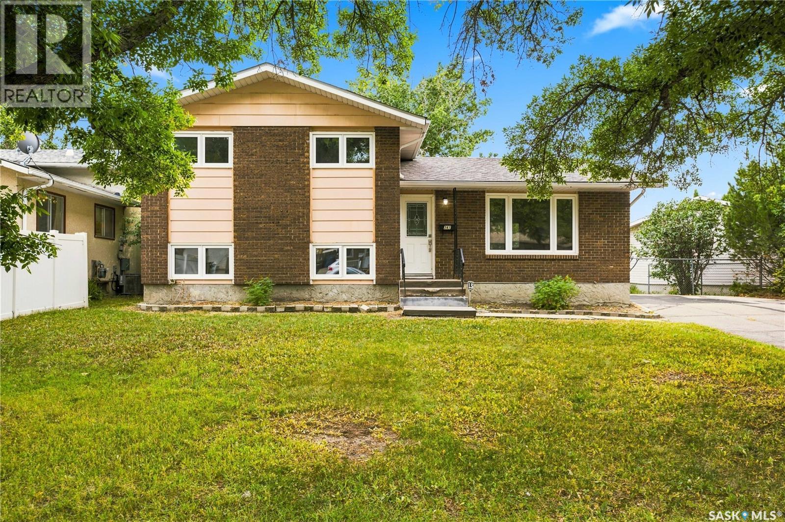 347 Trudelle CRESCENT Property Photo 1