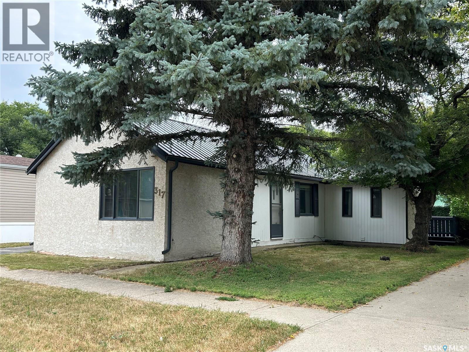 317 Aldridge Street Property Photo 1