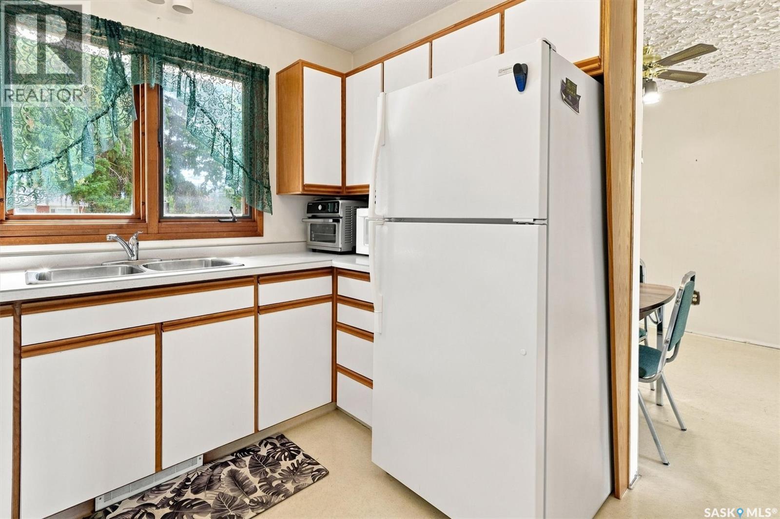 125 Arnason Crescent Property Photo 9