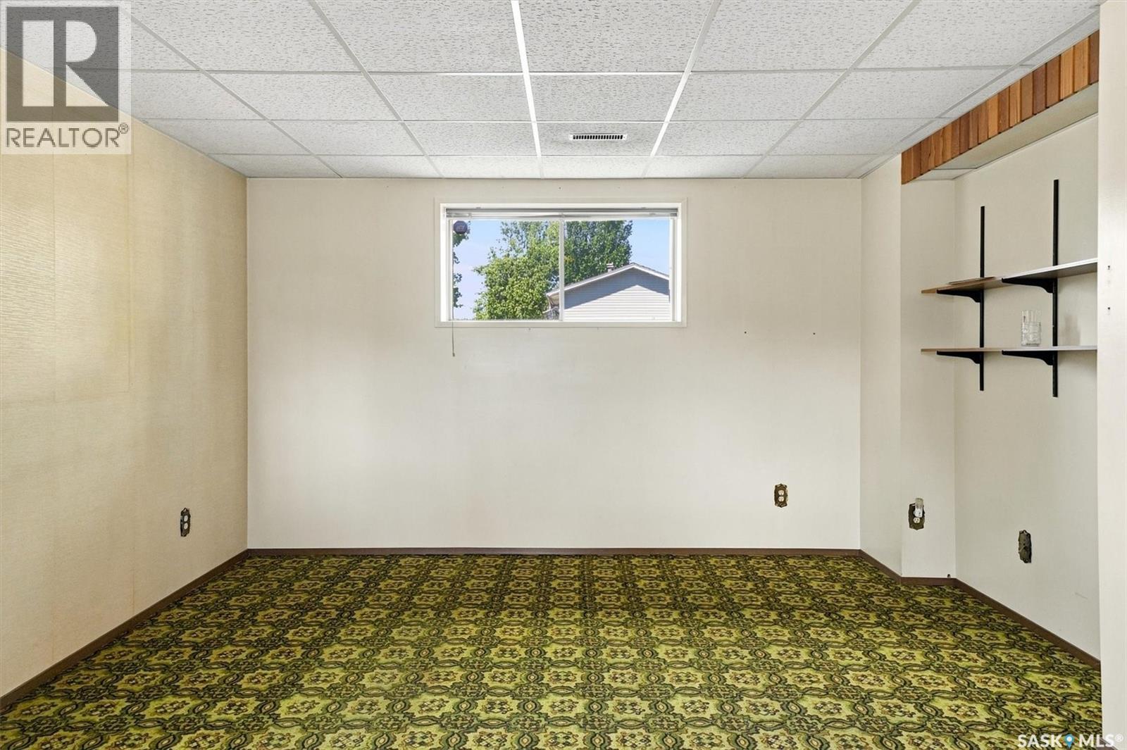 125 Arnason Crescent Property Photo 19