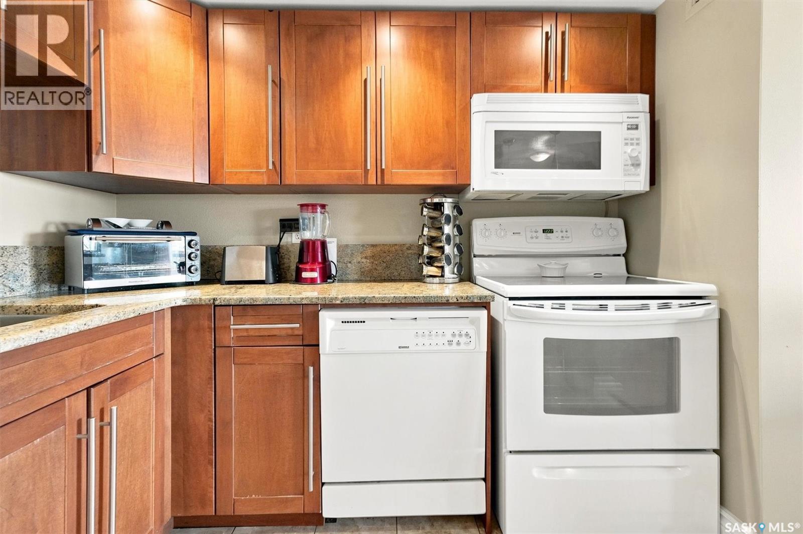 1804 311 6th Avenue N Property Photo 13