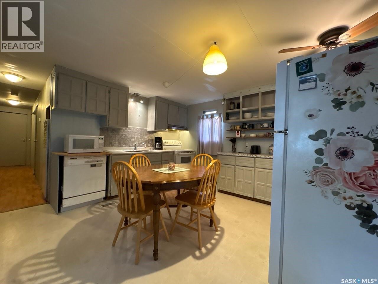 76 Spruce Street Property Photo 3