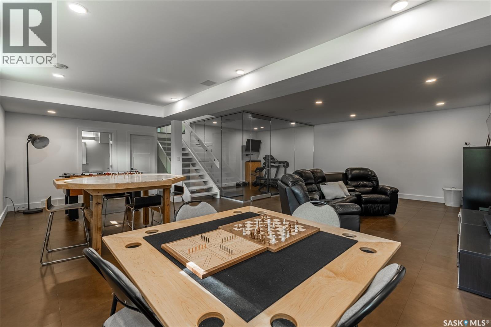1150 Spadina Crescent E Property Photo 43