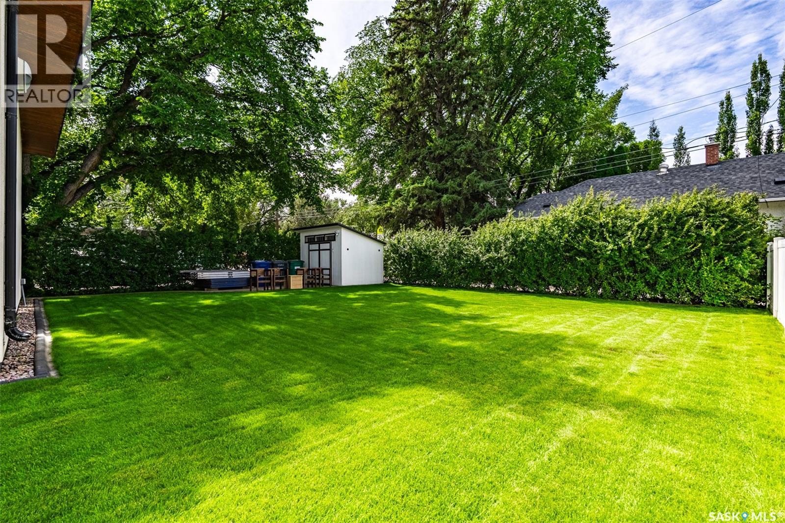 1150 Spadina Crescent E Property Photo 55
