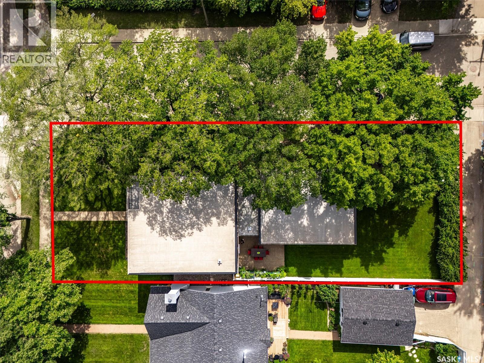 1150 Spadina Crescent E Property Photo 59