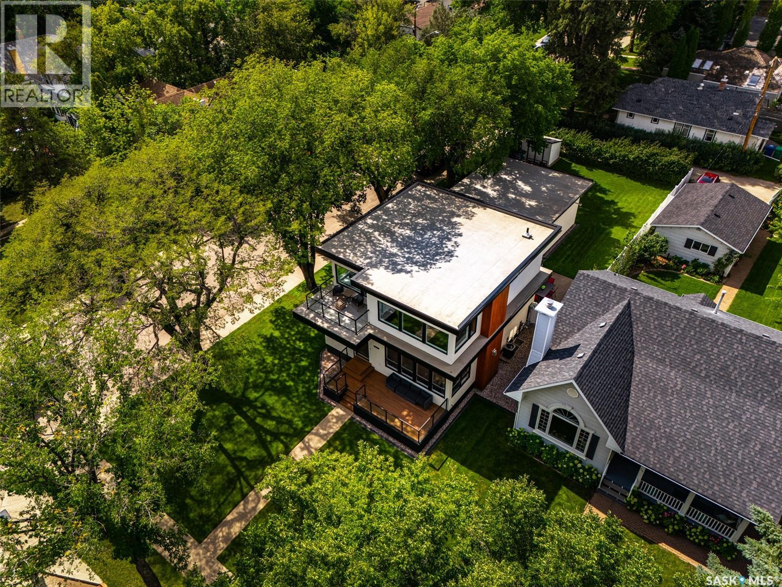 1150 Spadina Crescent E Property Photo 63