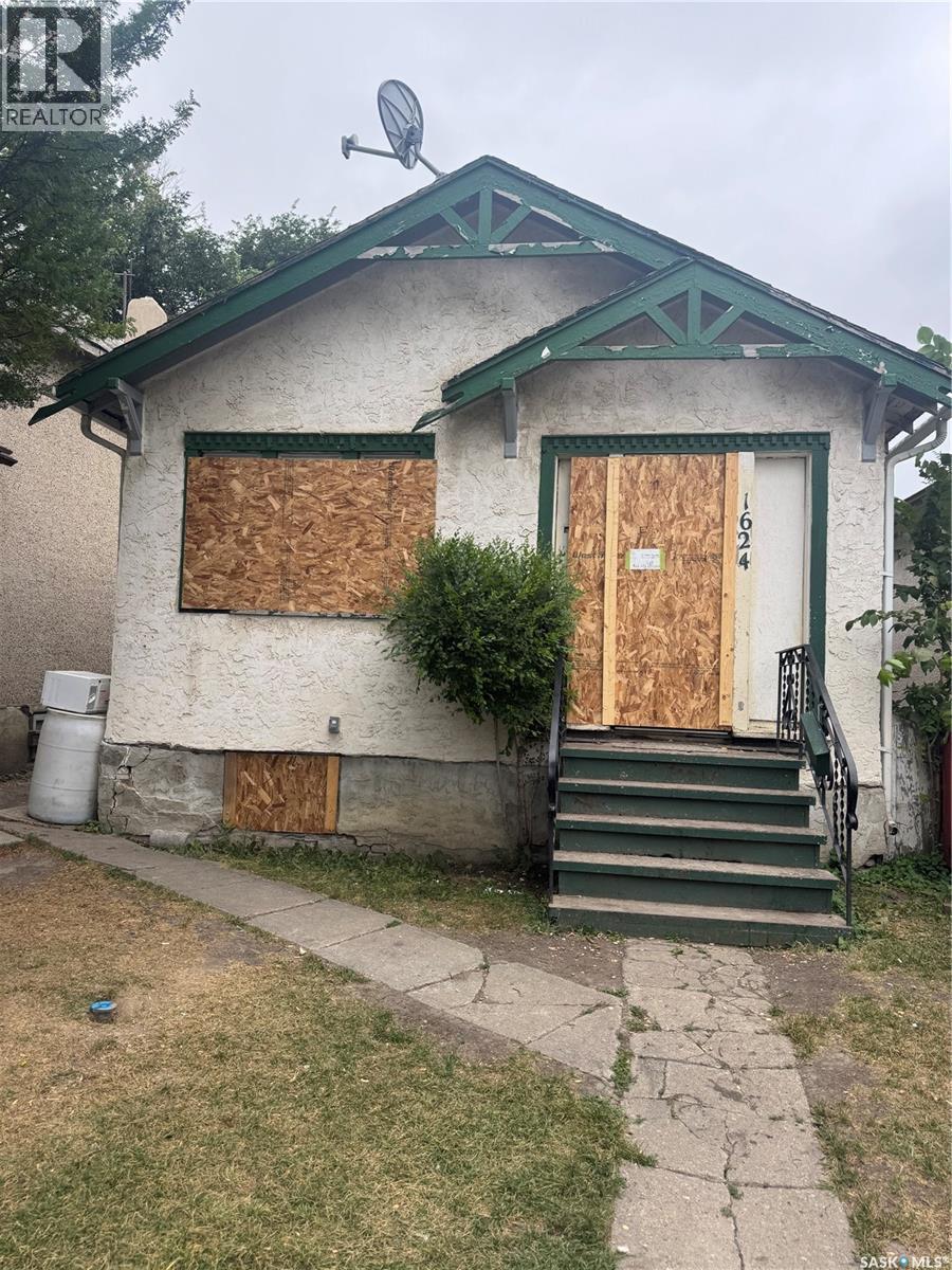 1624 Toronto STREET Property Photo 1
