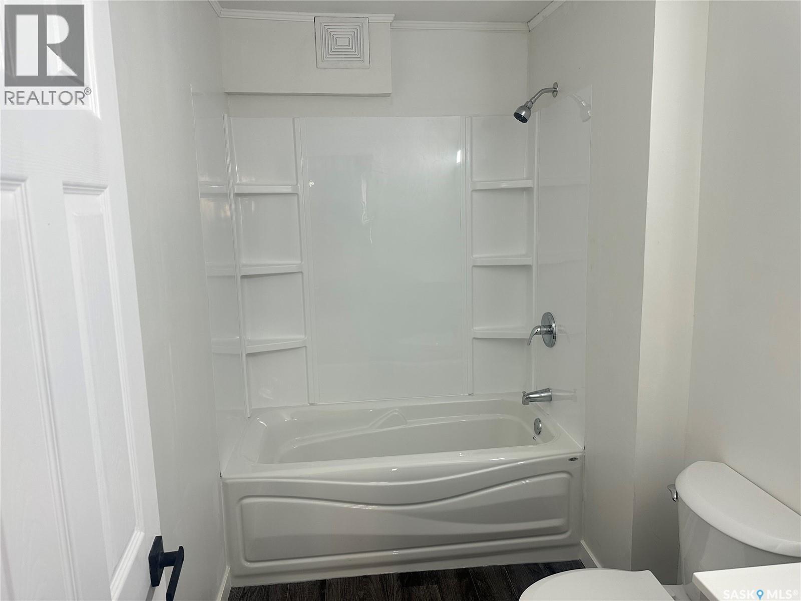 1841 York Street Property Photo 8