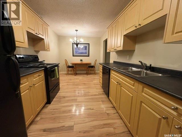 14 3809 Luther Place Property Photo 5