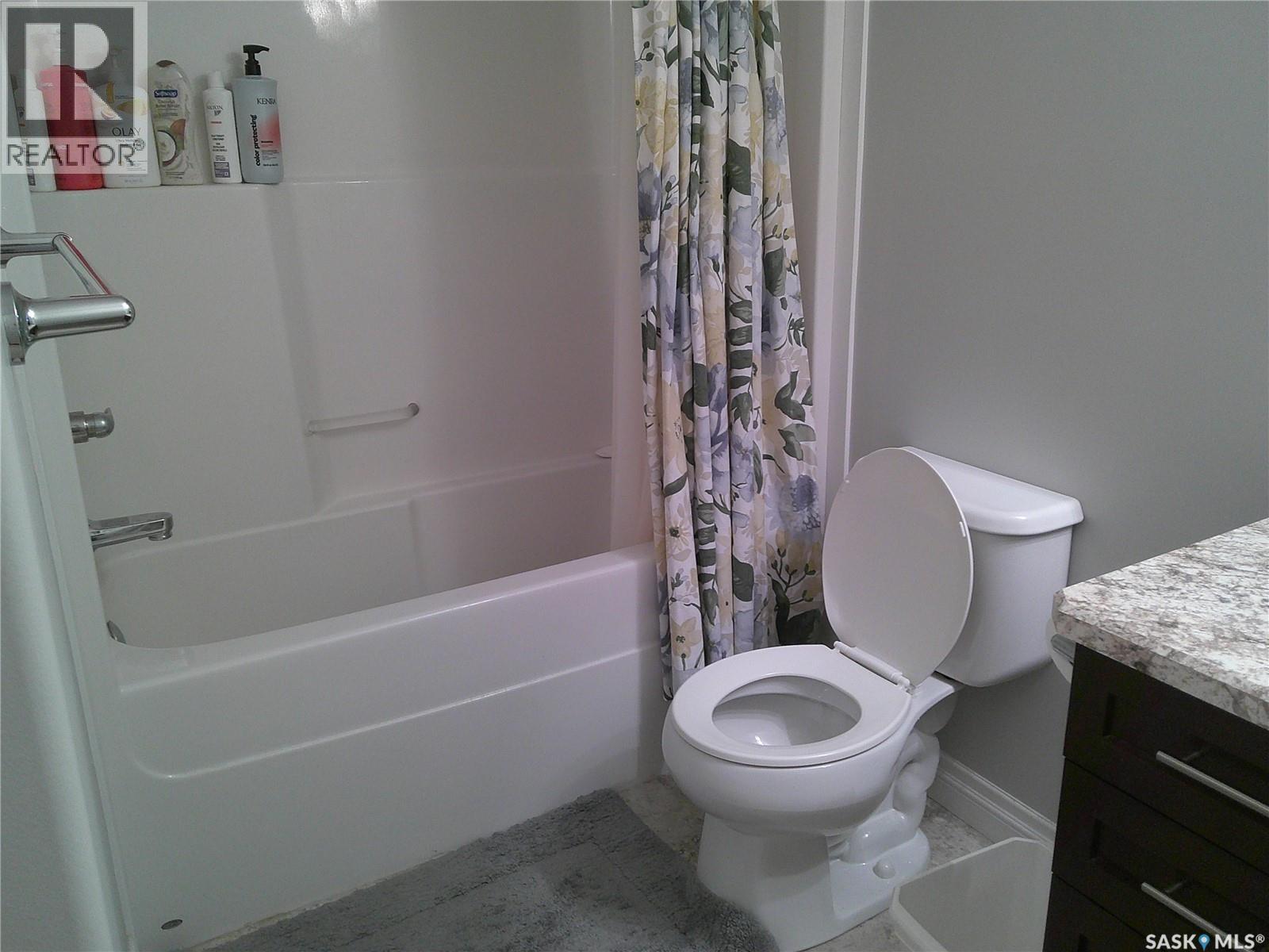 224 3630 Haughton Road E Property Photo 9