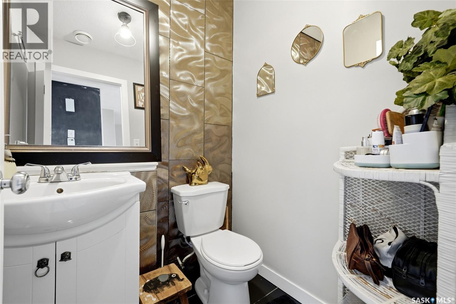 3754 Cormorant Drive E Property Photo 10