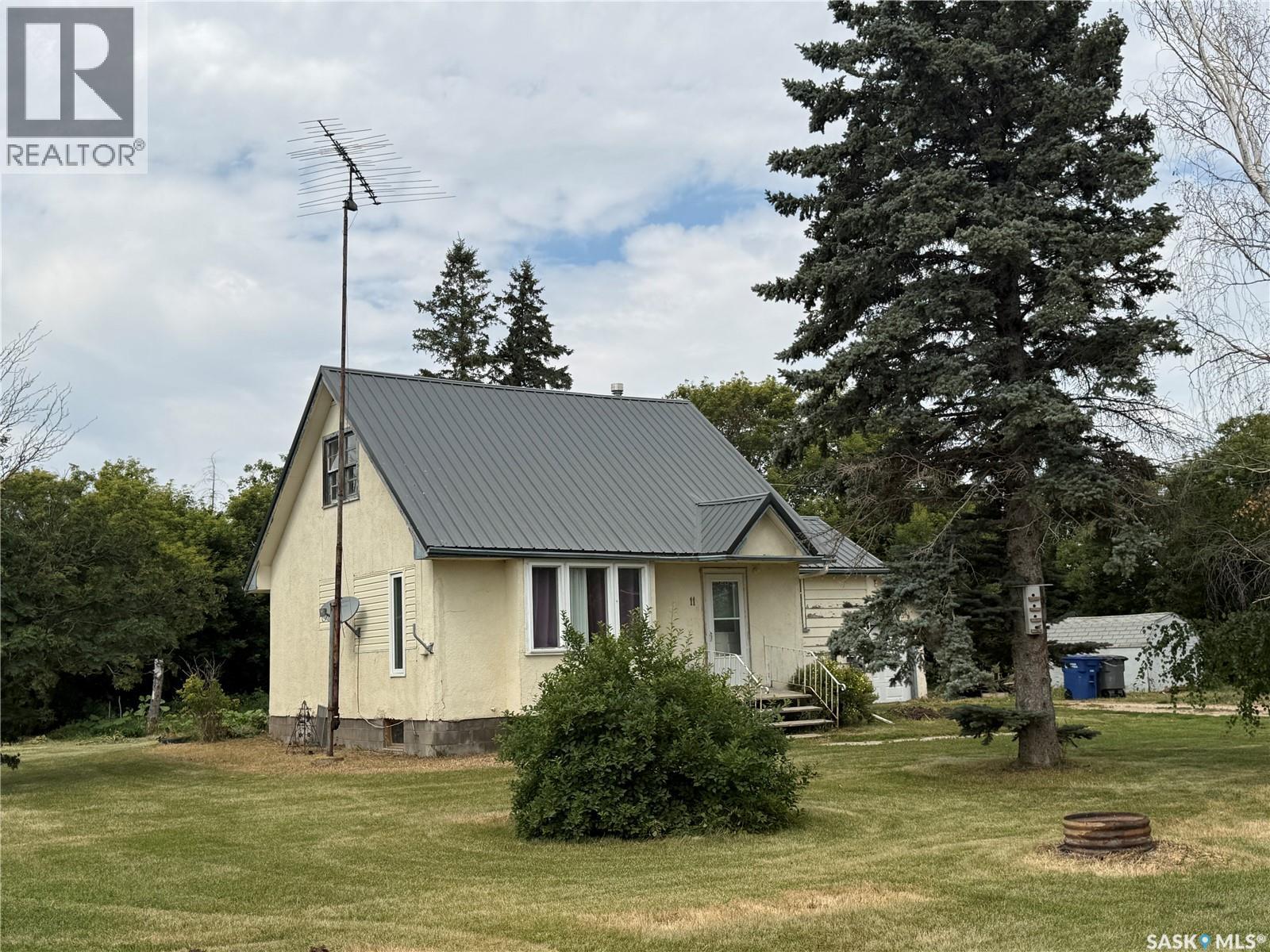 11 Bison STREET