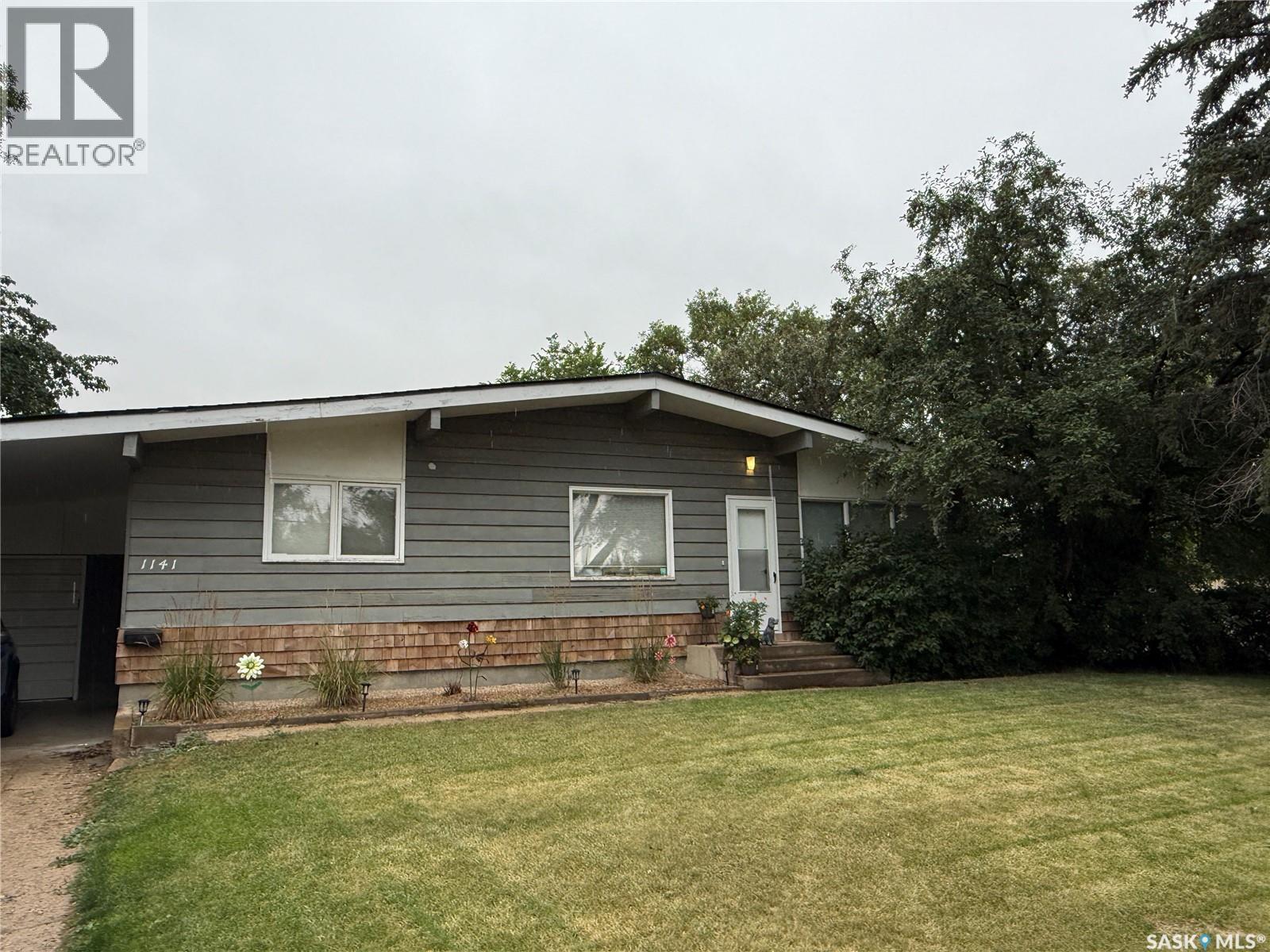 1141 Hartney Avenue Property Photo 1