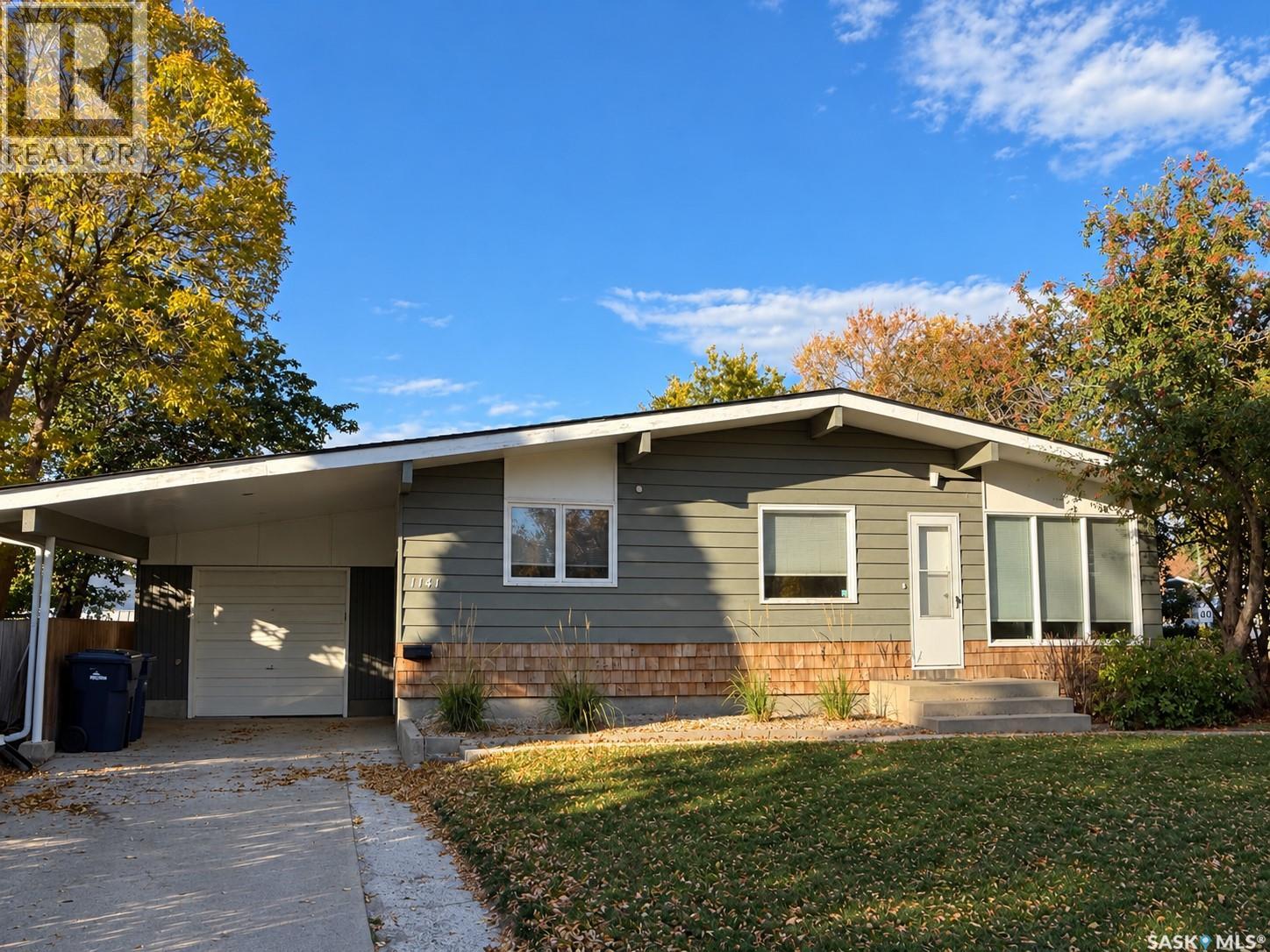 1141 Hartney AVENUE Property Photo 1