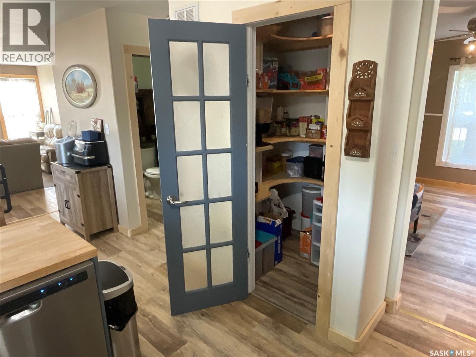 2018 8th Street Property Photo 10