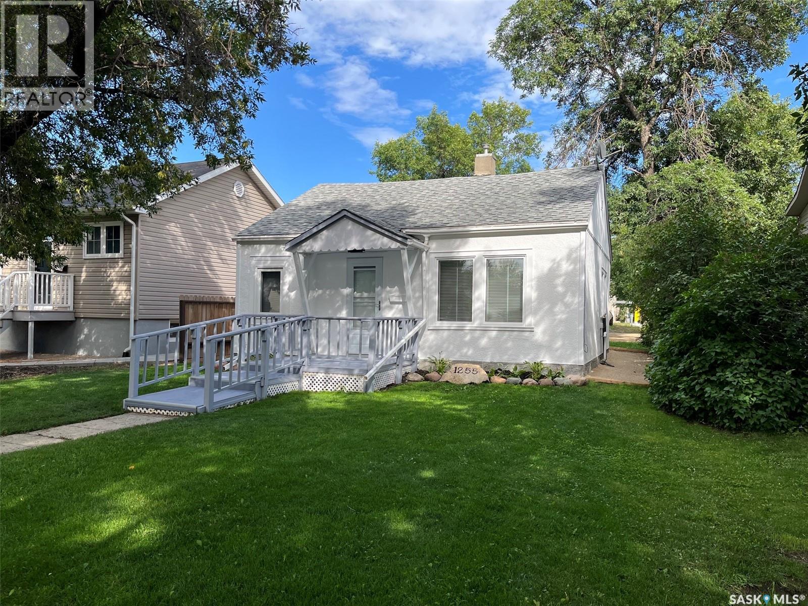 1255 Atkinson Street Photo de la propriété 1