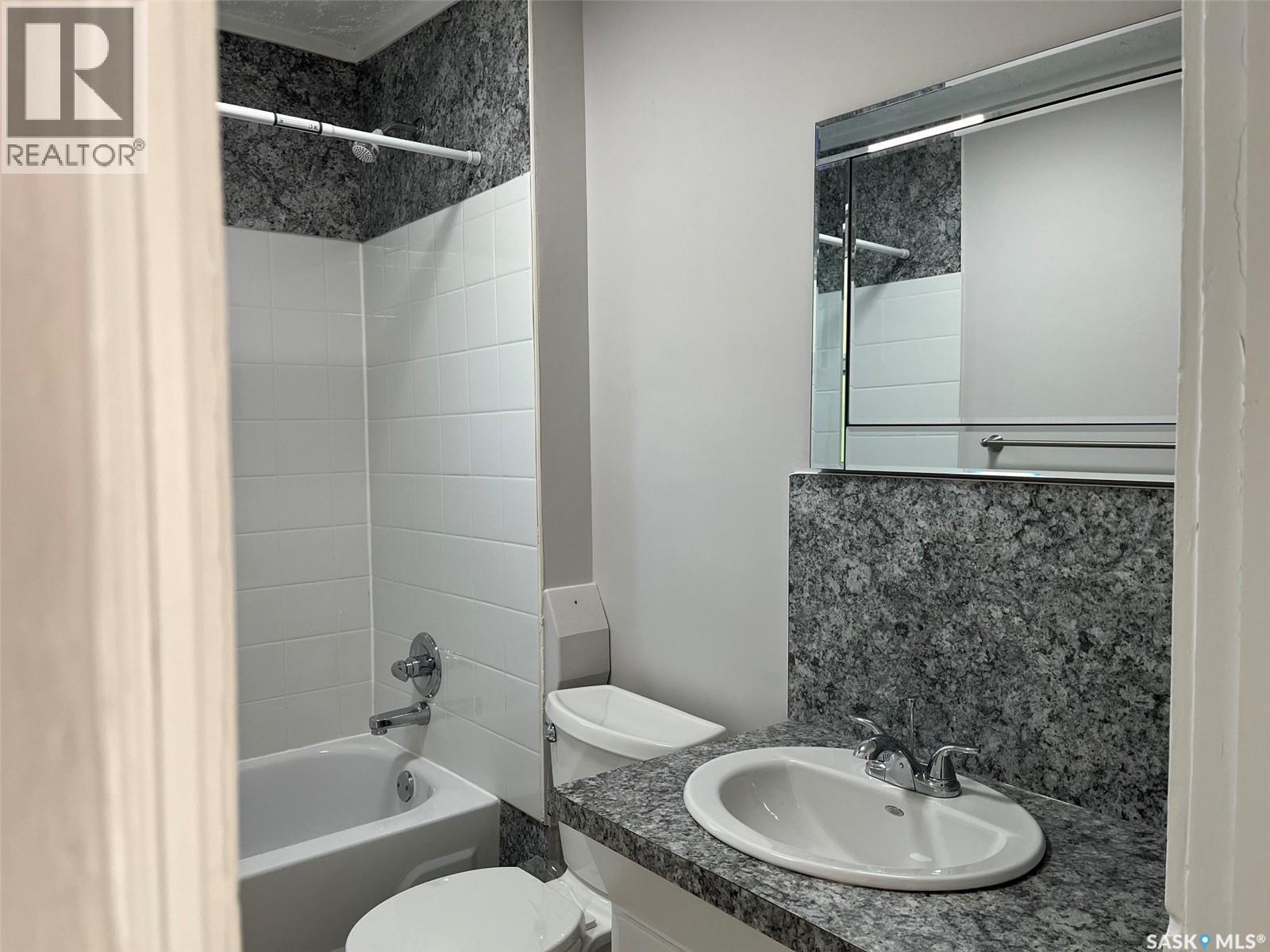 1255 Atkinson Street Property Photo 22