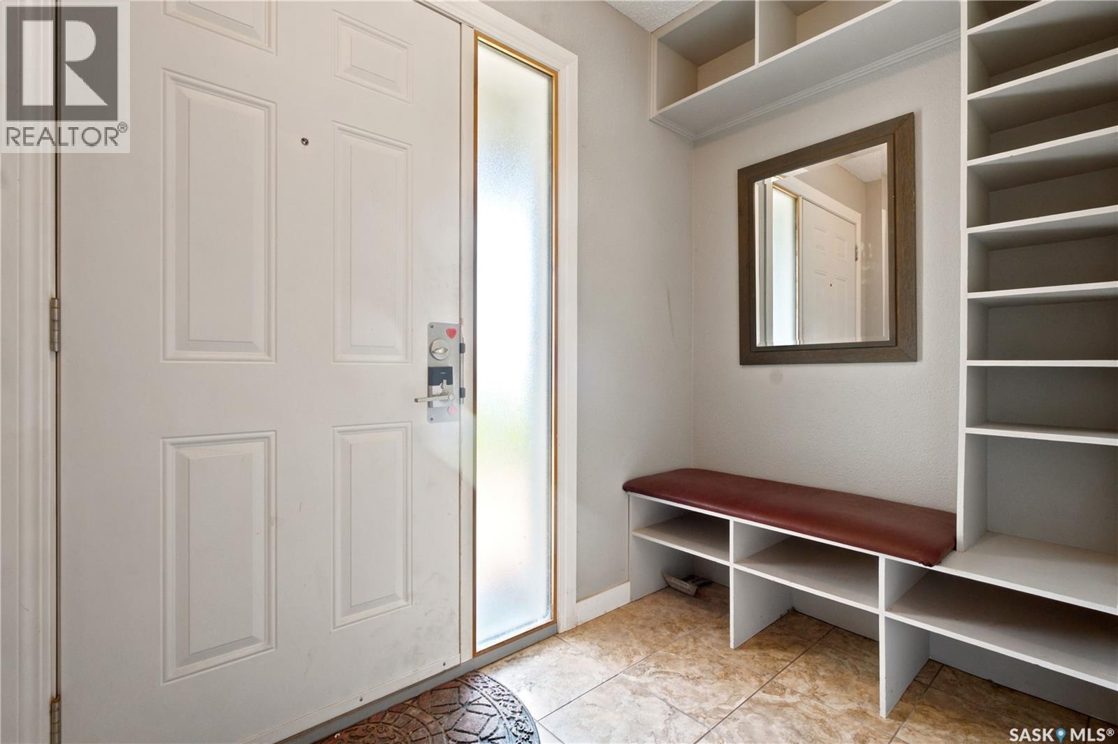 416 425 115th Street E Property Photo 5