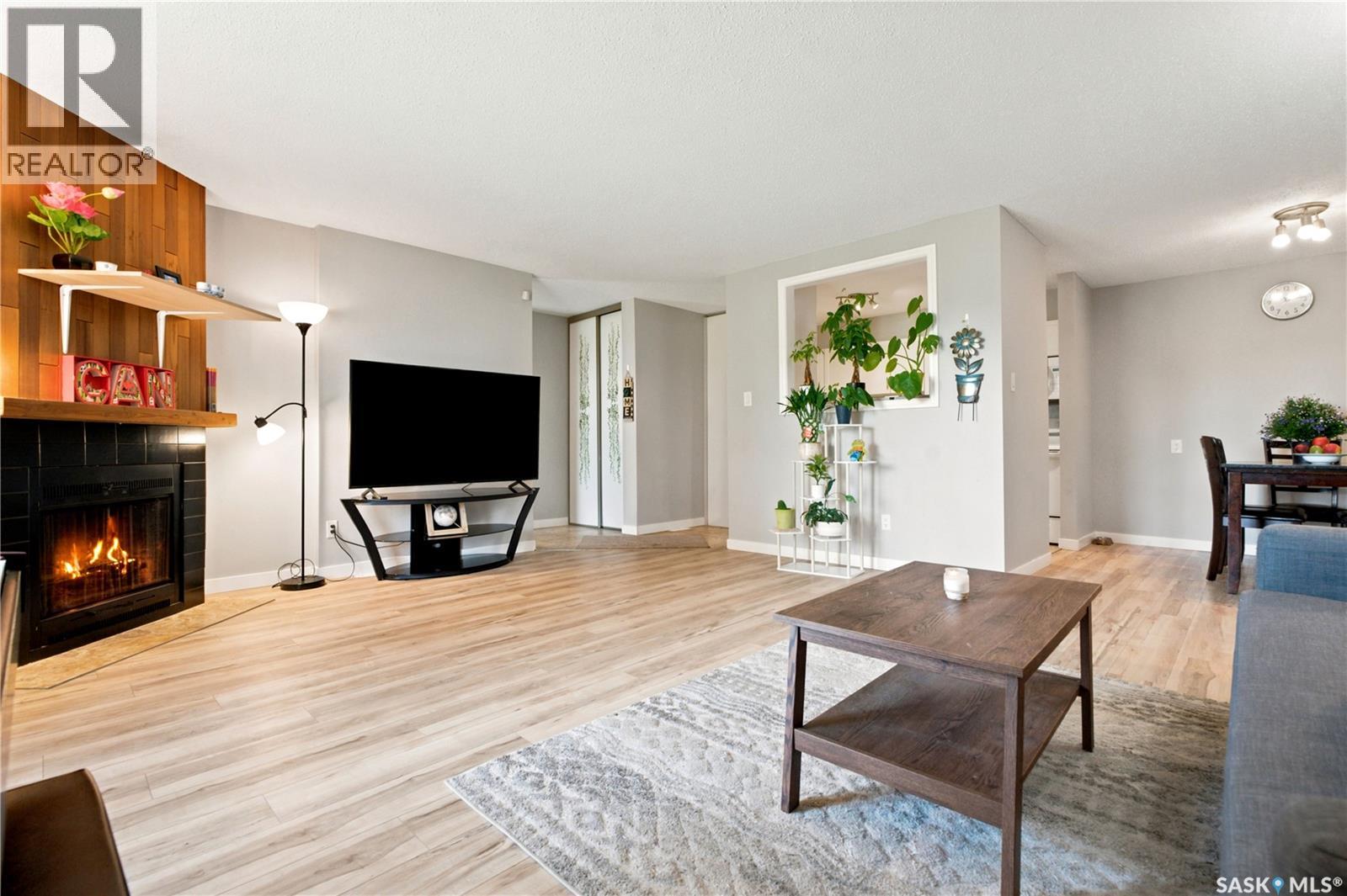 416 425 115th Street E Property Photo 9